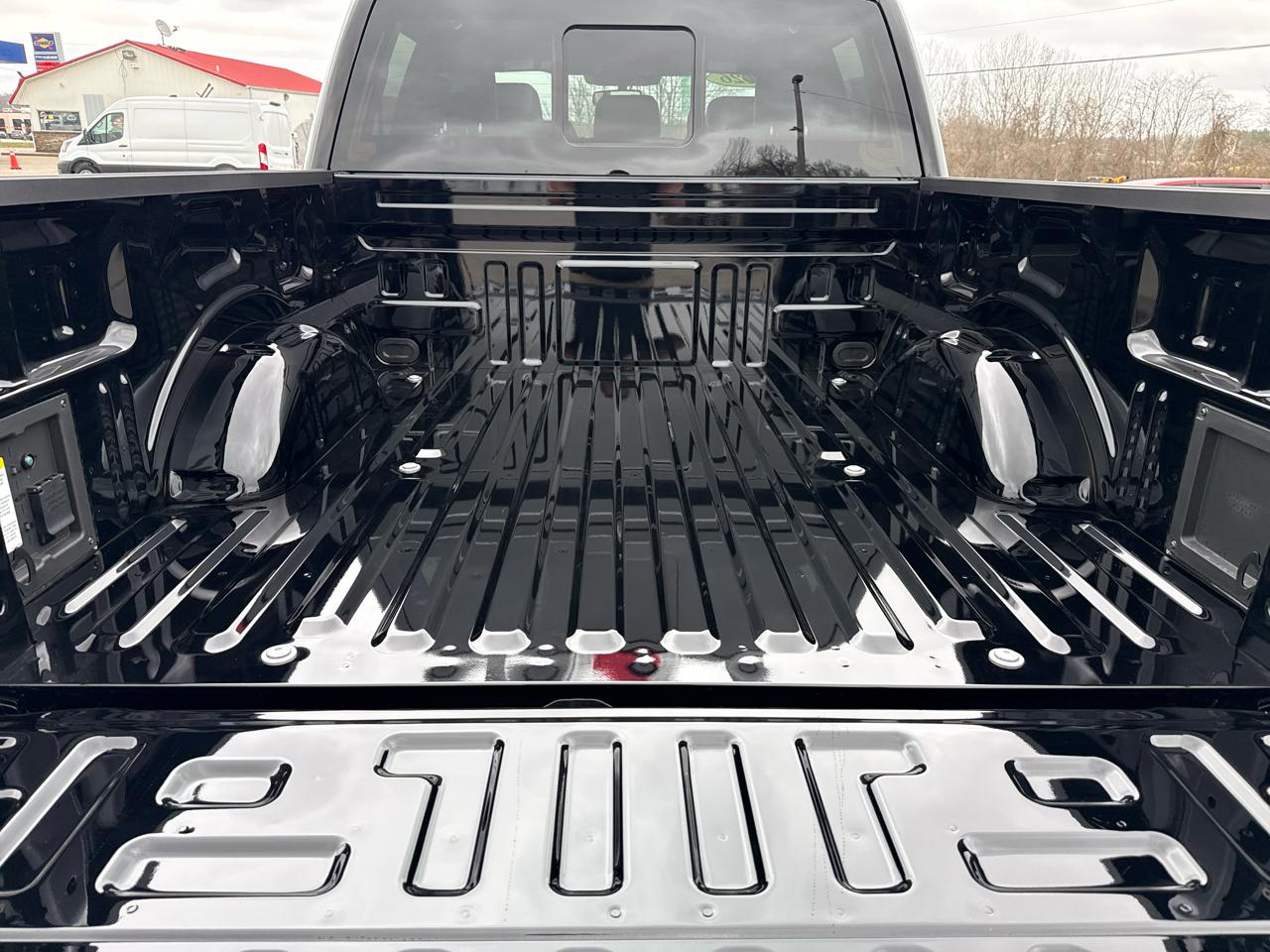 Ford F-150 Lariat 4WD SuperCrew 5.5' Box 2026