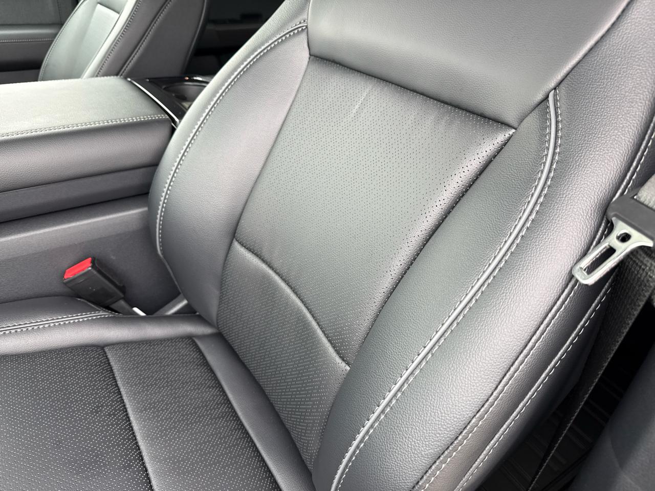 Ford F-150 Lariat 4WD SuperCrew 5.5' Box 2026