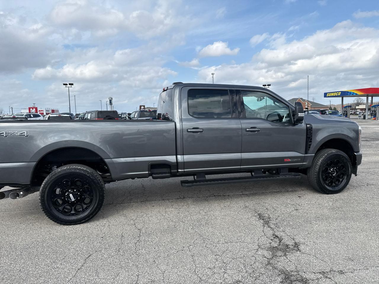 Ford Super Duty F-250 SRW XLT 4WD Crew Cab 8' Box 2026