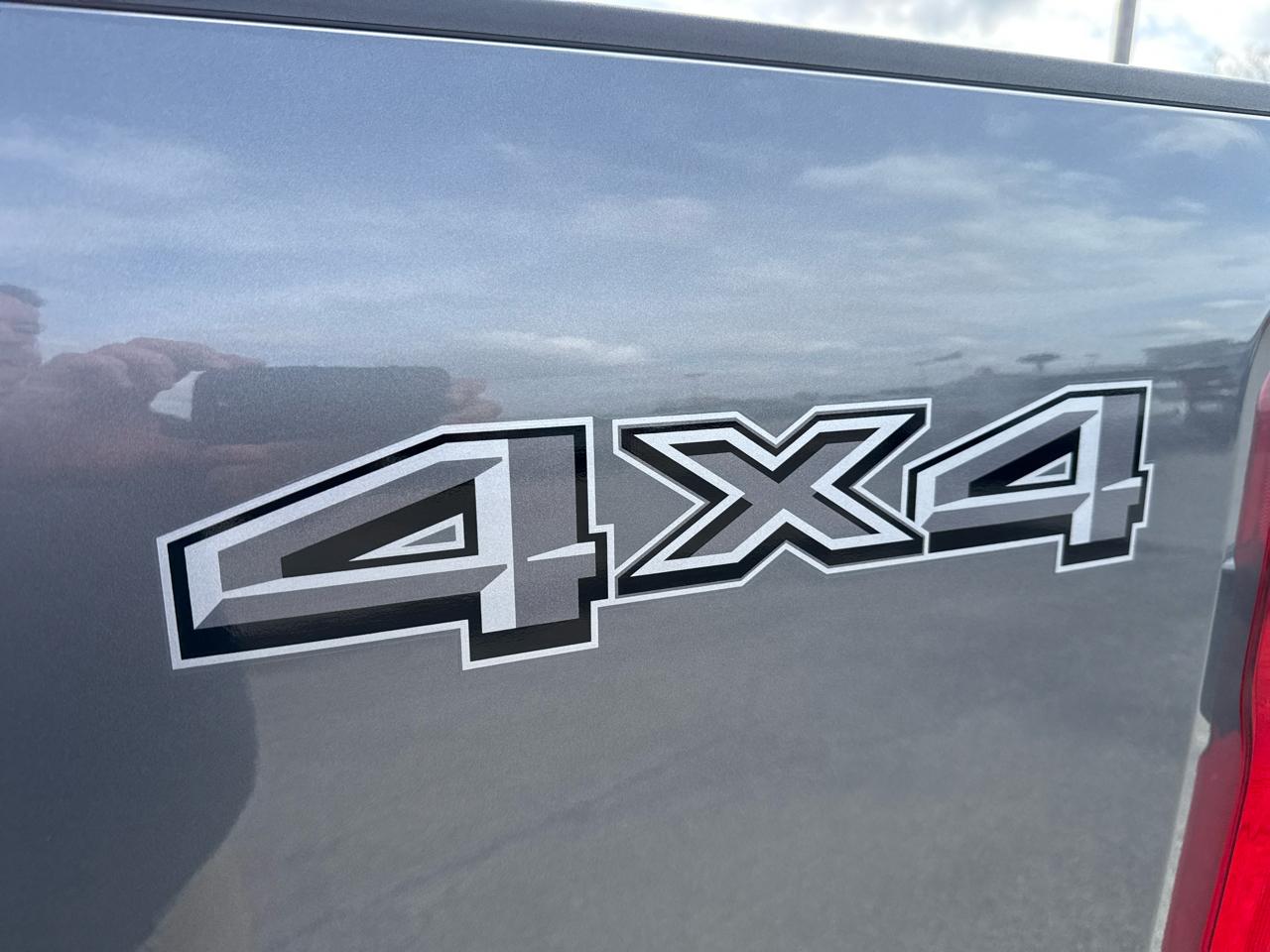 Ford Super Duty F-250 SRW XLT 4WD Crew Cab 8' Box 2026