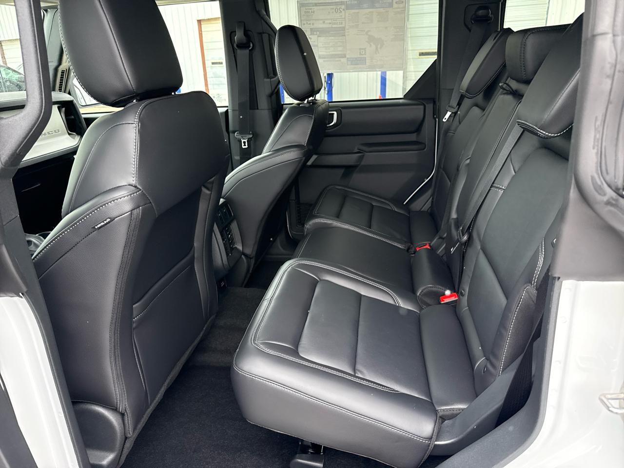 Ford Bronco Outer Banks 4 Door 4x4 2026