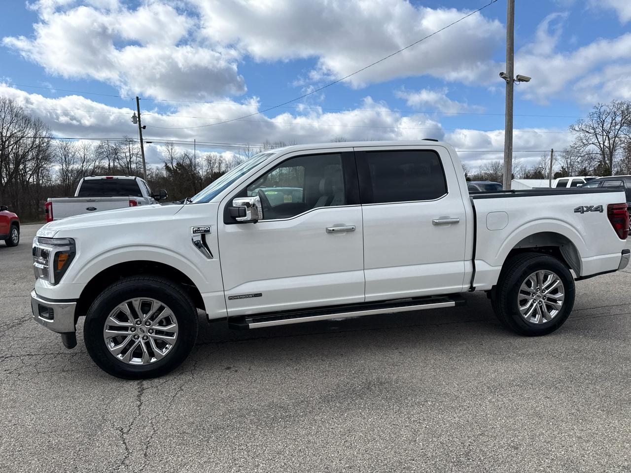 Ford F-150 Lariat 4WD SuperCrew 5.5' Box 2026