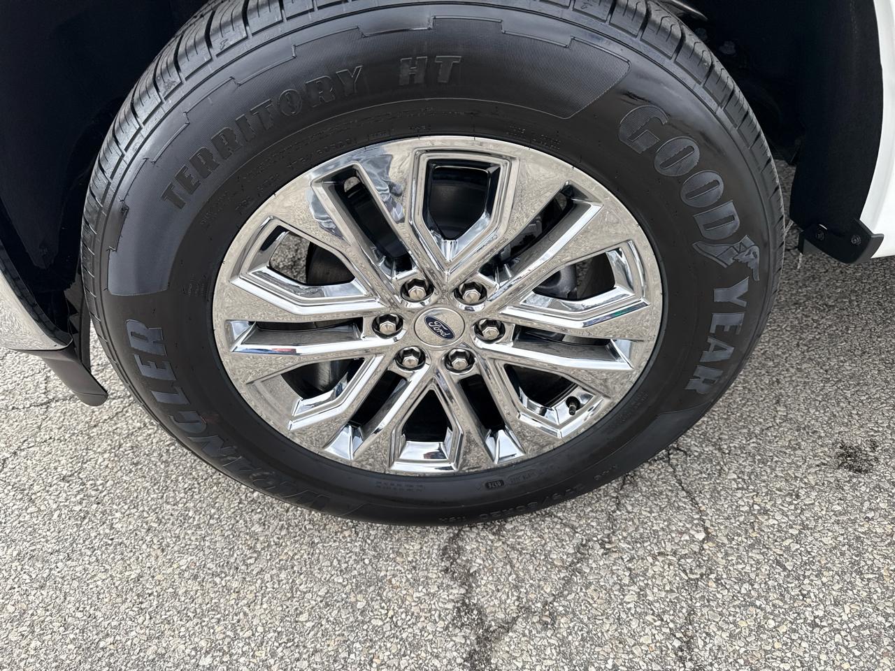 Ford F-150 Lariat 4WD SuperCrew 5.5' Box 2026