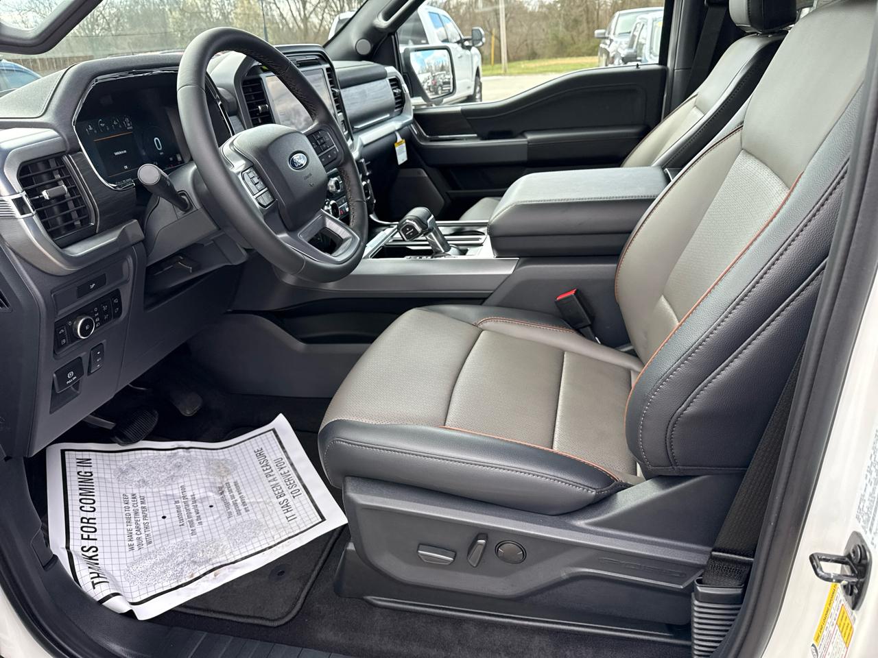 Ford F-150 Lariat 4WD SuperCrew 5.5' Box 2026