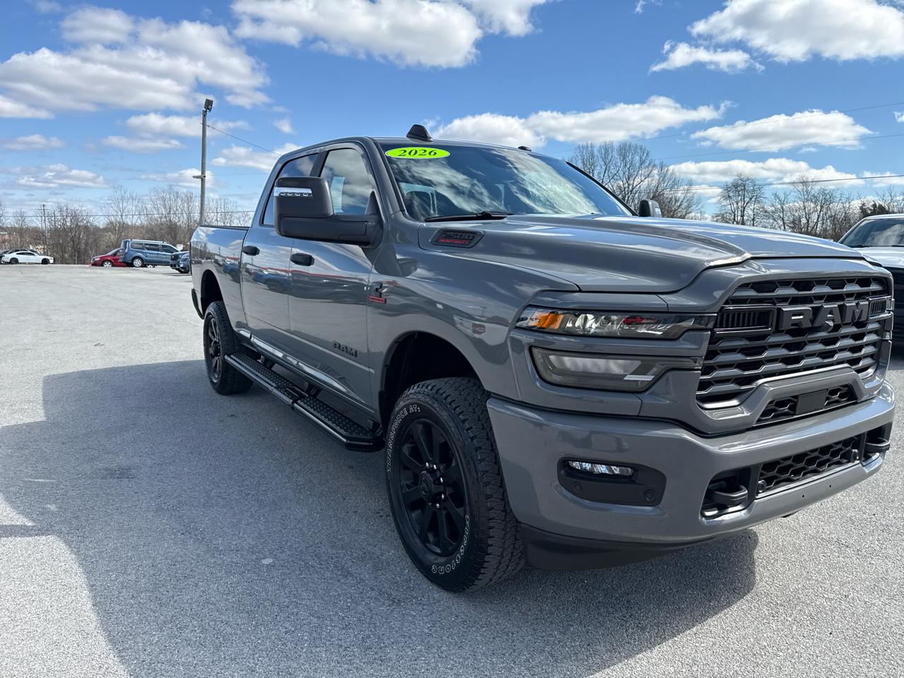 RAM 2500 Big Horn 4x4 Crew Cab 6'4" Box 2026