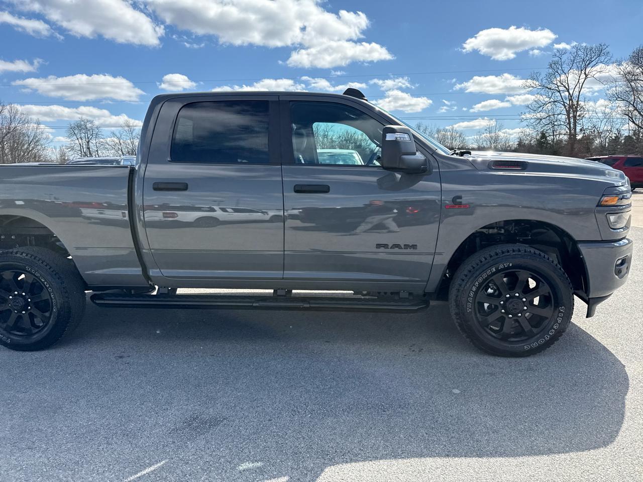 RAM 2500 Big Horn 4x4 Crew Cab 6'4" Box 2026