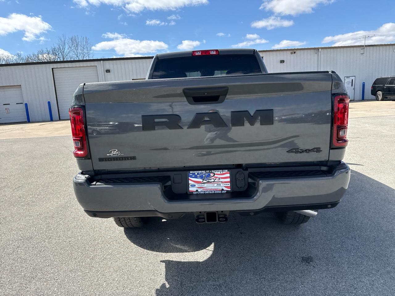 RAM 2500 Big Horn 4x4 Crew Cab 6'4" Box 2026