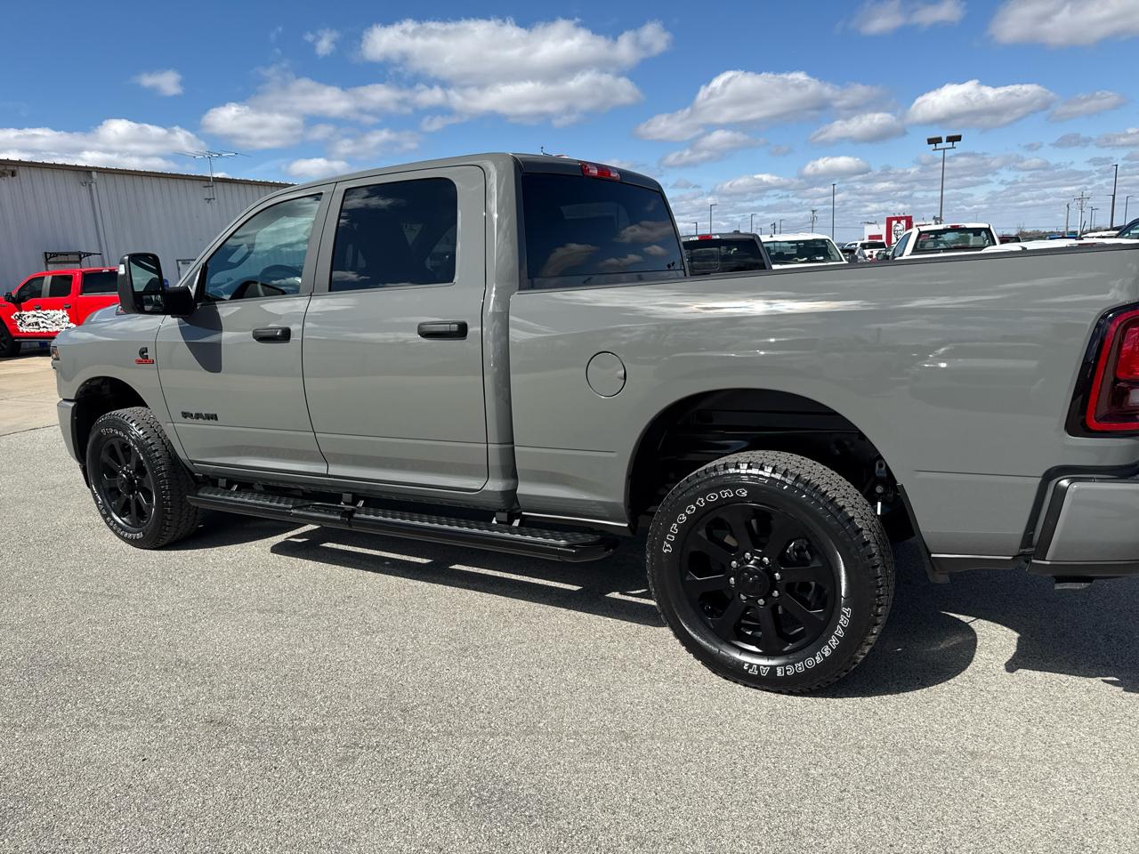 RAM 2500 Big Horn 4x4 Crew Cab 6'4" Box 2026