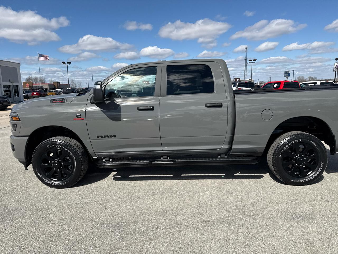 RAM 2500 Big Horn 4x4 Crew Cab 6'4" Box 2026