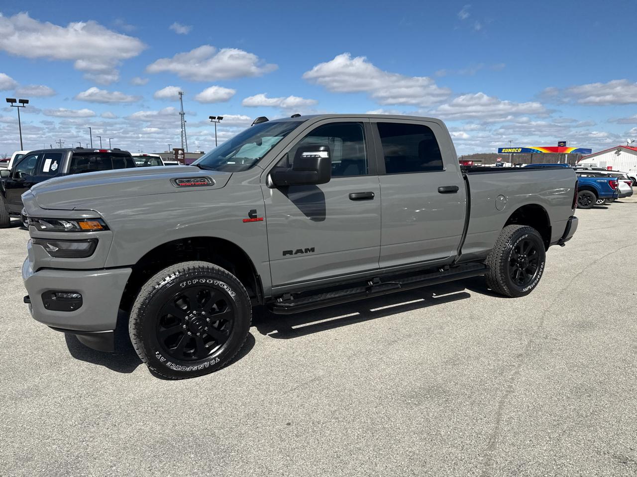 RAM 2500 Big Horn 4x4 Crew Cab 6'4" Box 2026