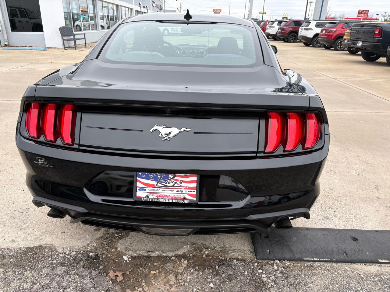 Ford Mustang EcoBoost Fastback 2020