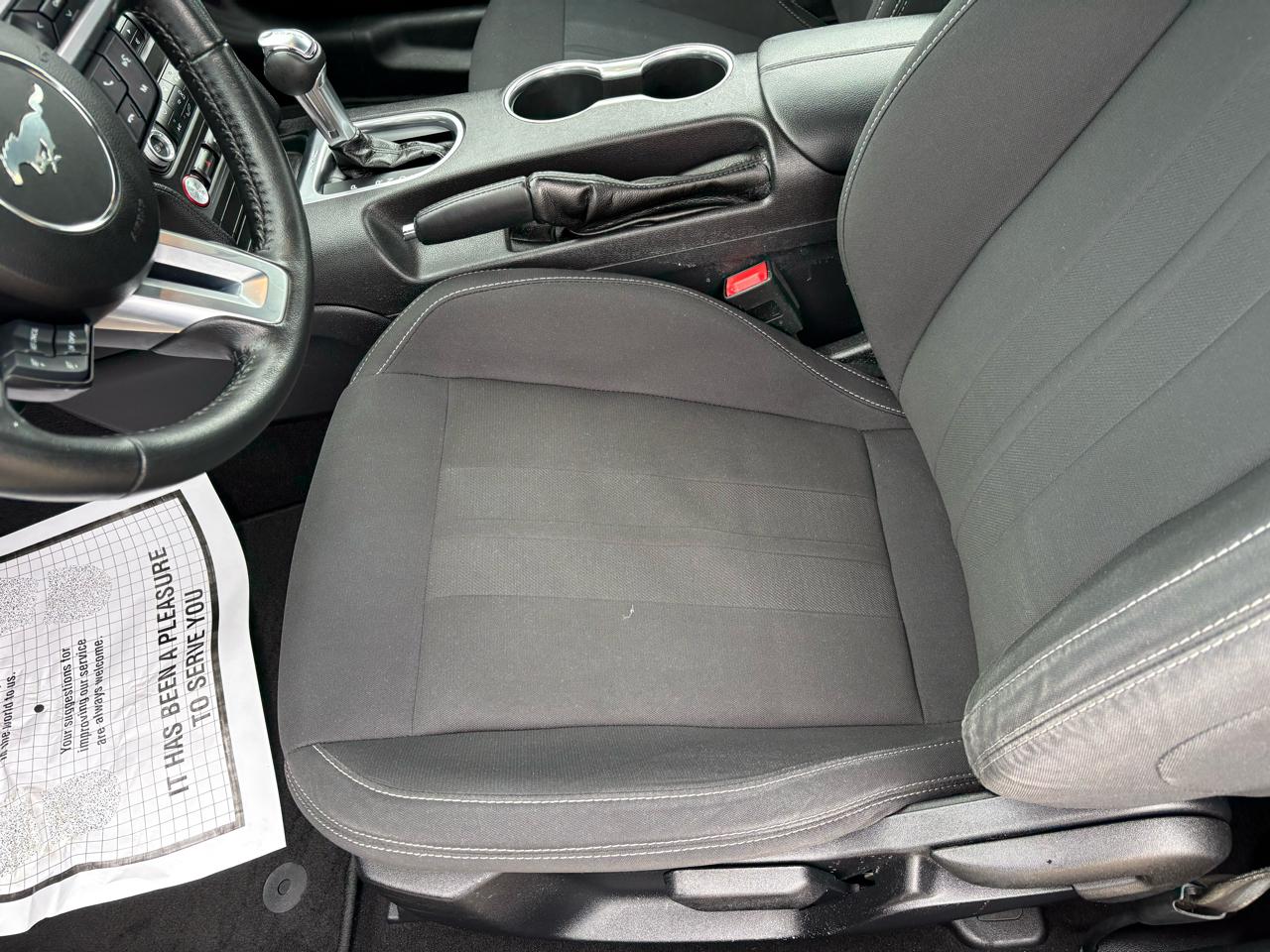 Ford Mustang EcoBoost Fastback 2020