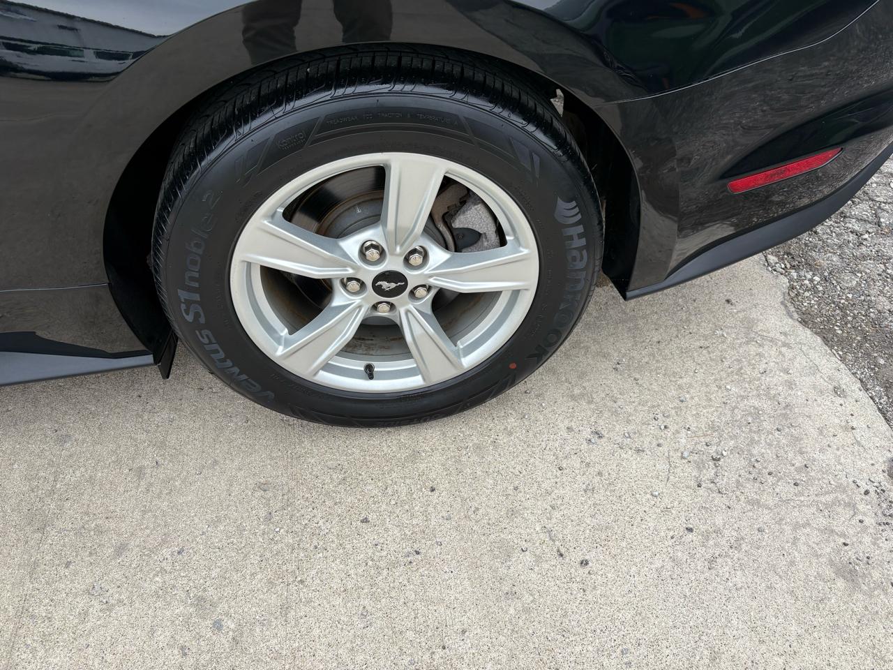 Ford Mustang EcoBoost Fastback 2020