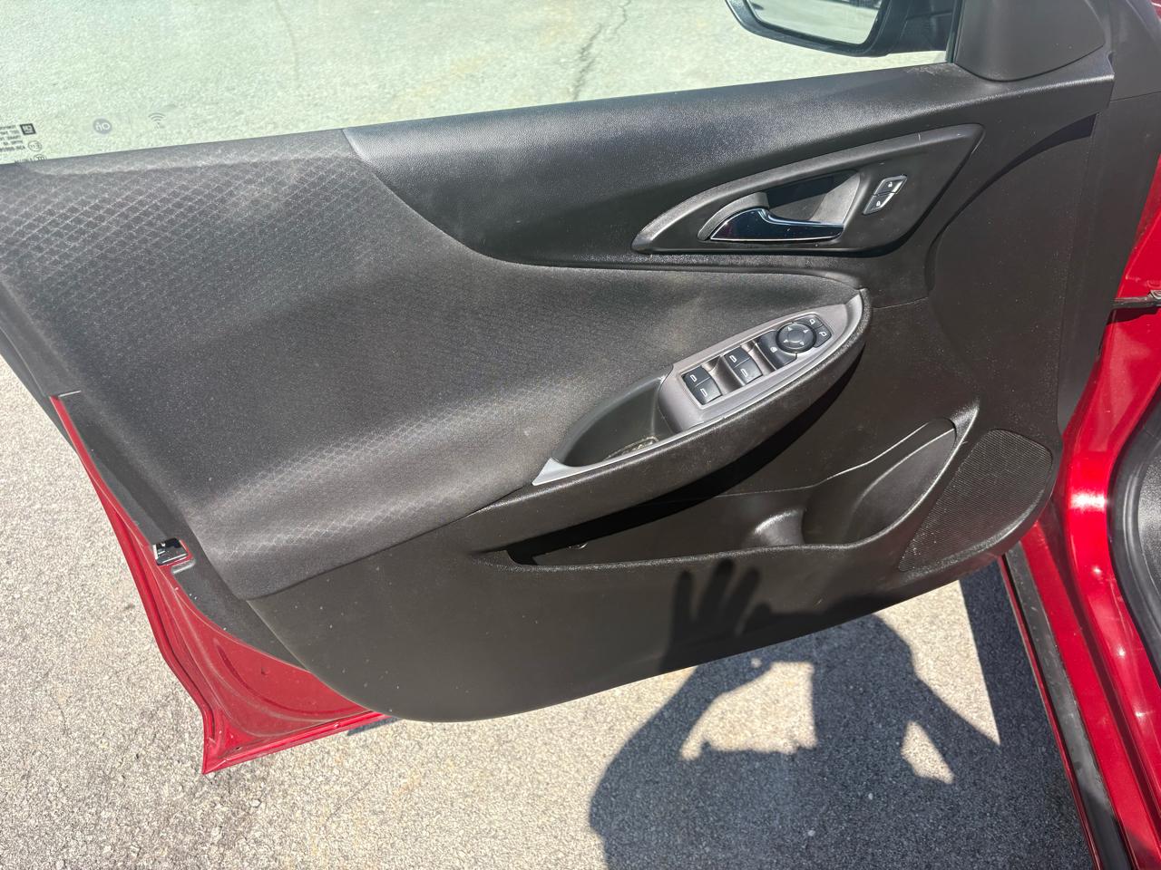 Chevrolet Malibu 4dr Sdn RS 2025