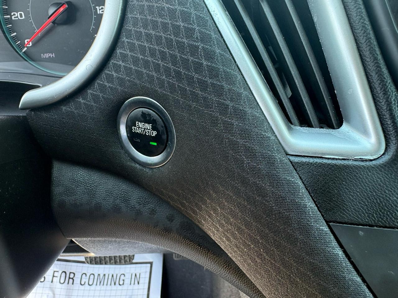 Chevrolet Malibu 4dr Sdn RS 2025