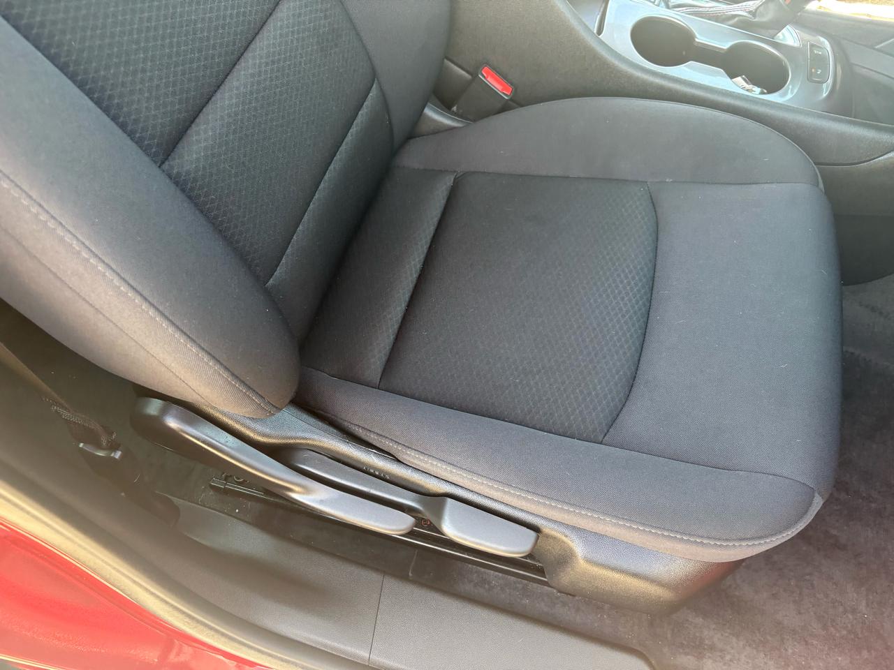 Chevrolet Malibu 4dr Sdn RS 2025