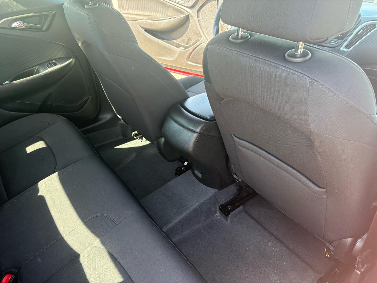 Chevrolet Malibu 4dr Sdn RS 2025