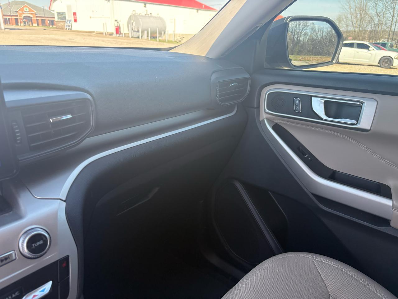 Ford Explorer 4dr 112" WB XLT 2022