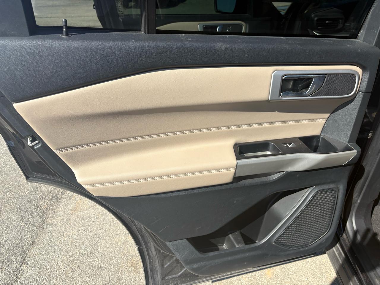 Ford Explorer 4dr 112" WB XLT 2022