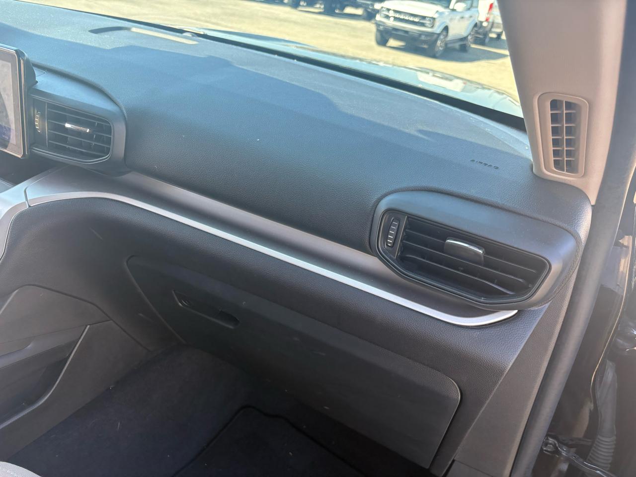 Ford Explorer 4dr 112" WB XLT 2022