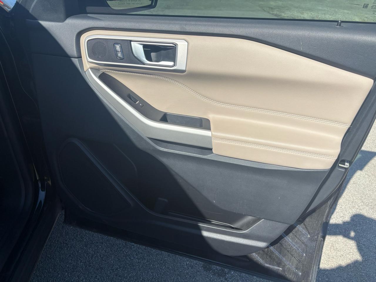 Ford Explorer 4dr 112" WB XLT 2022