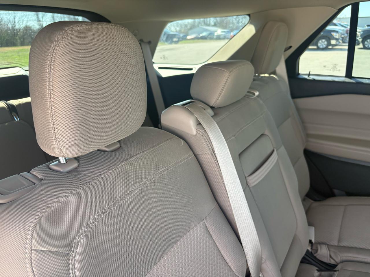 Ford Explorer 4dr 112" WB XLT 2022