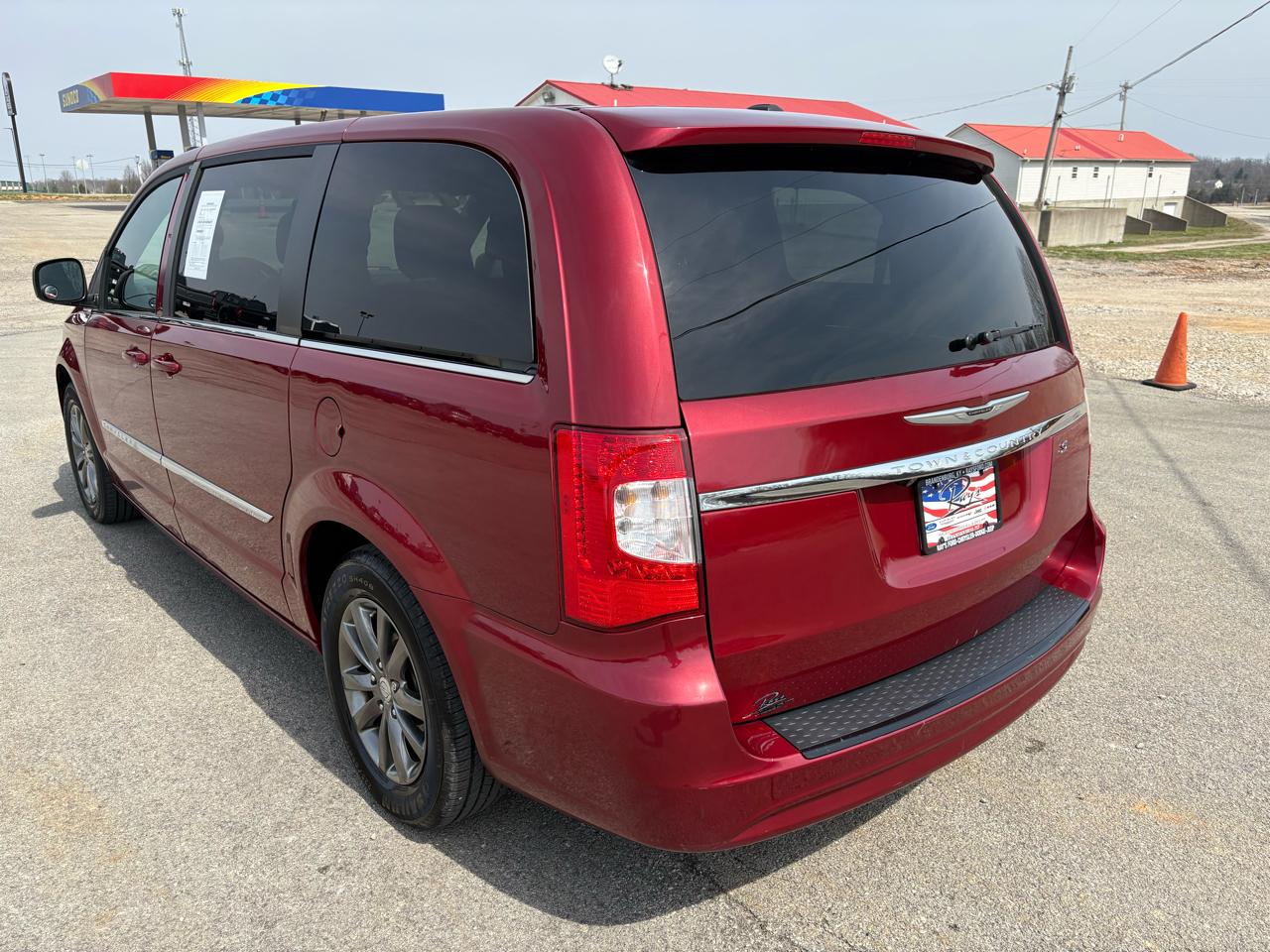 Chrysler Town & Country 4dr Wgn S 2015