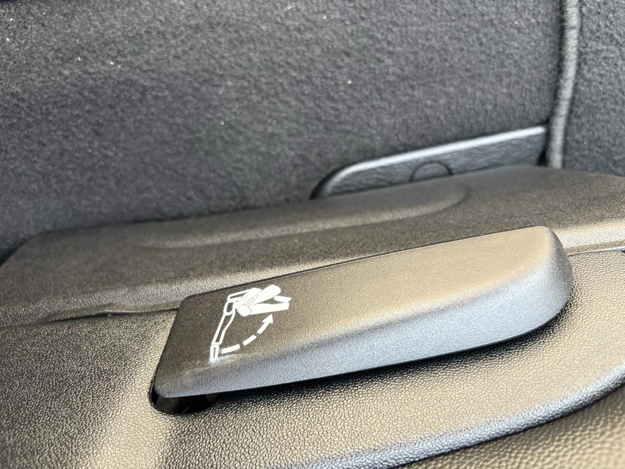 Chrysler Town & Country 4dr Wgn S 2015