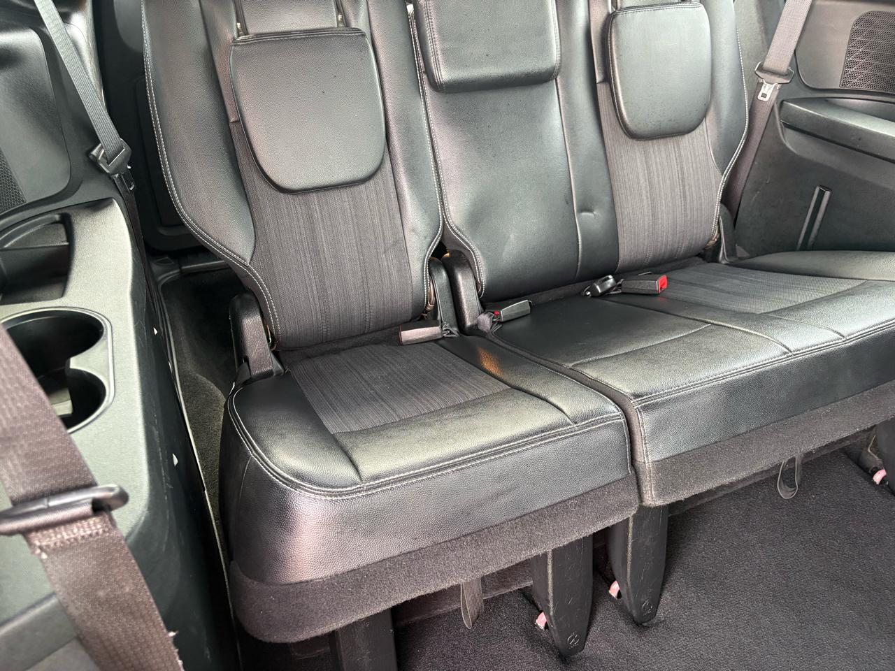 Chrysler Town & Country 4dr Wgn S 2015