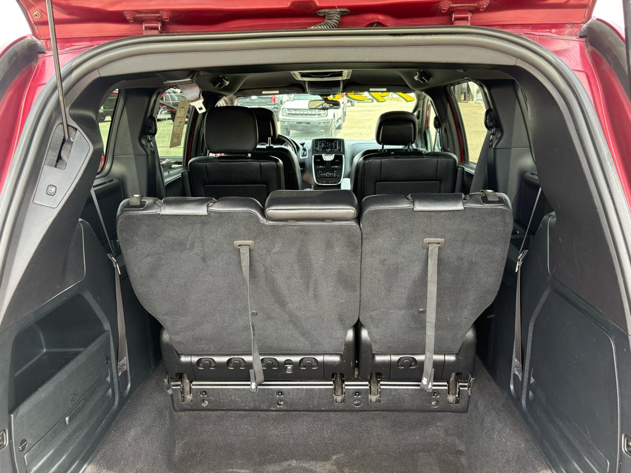 Chrysler Town & Country 4dr Wgn S 2015