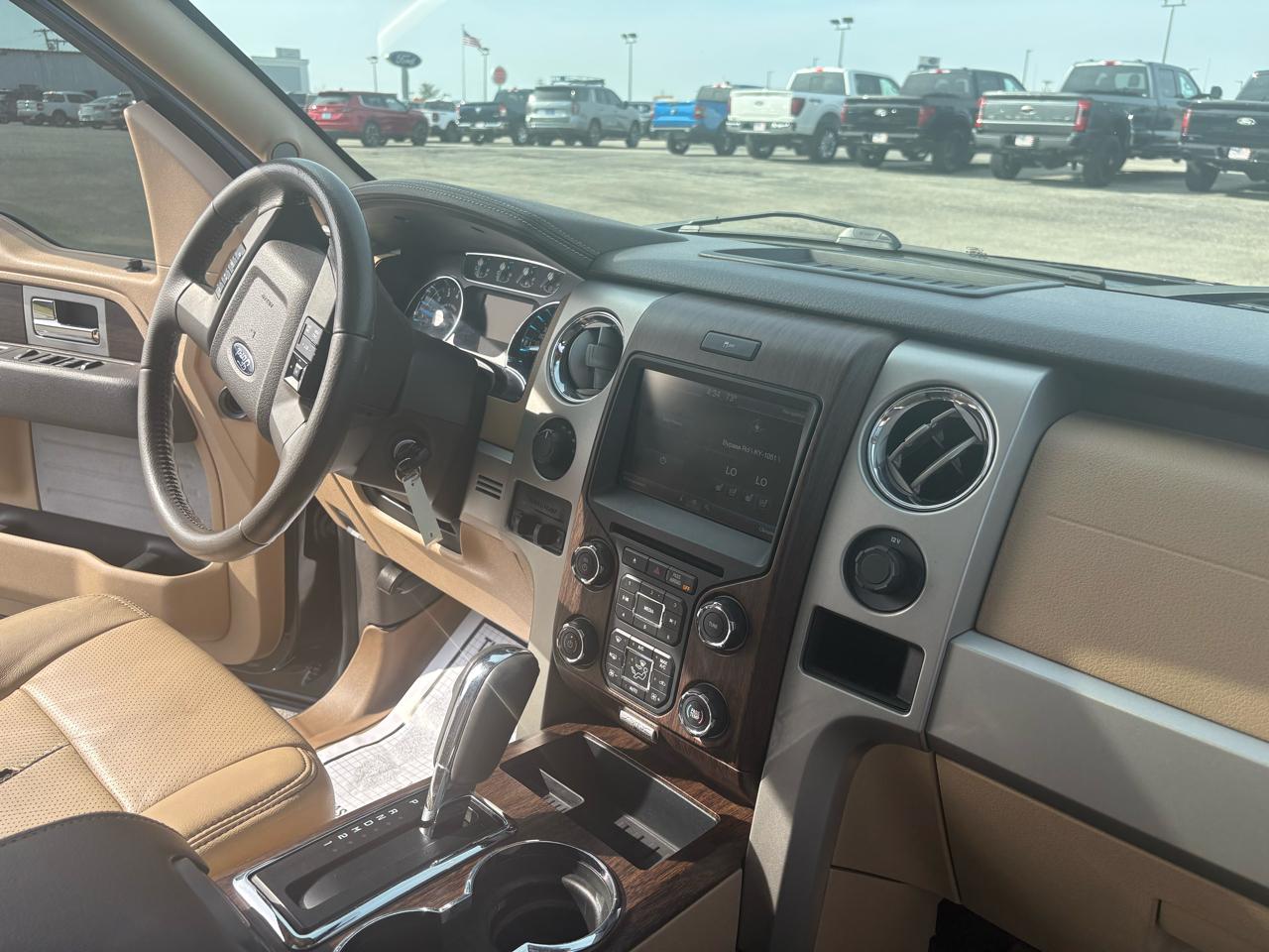 Ford F-150 4WD SuperCrew 145" Lariat 2014