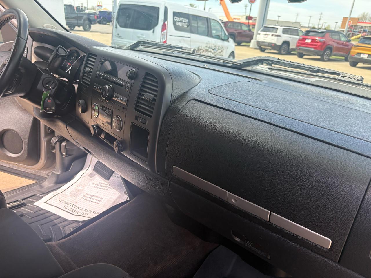 Chevrolet Silverado 1500 4WD Crew Cab 143.5" LT 2013