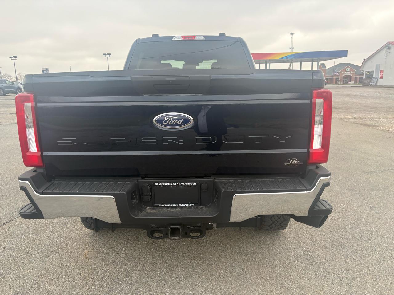 Ford Super Duty F-350 SRW XLT 4WD SuperCab 6.75' Box 2025