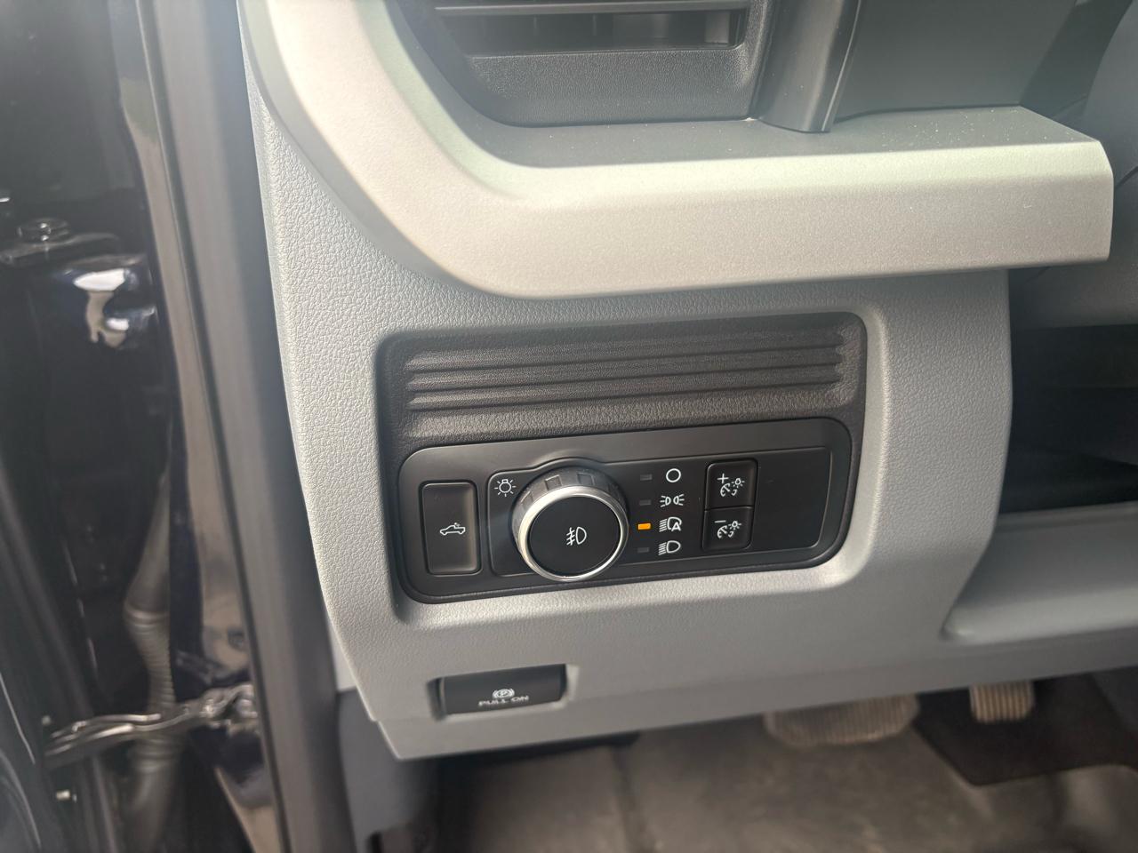 Ford Super Duty F-350 SRW XLT 4WD SuperCab 6.75' Box 2025