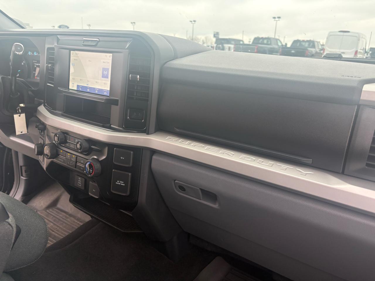 Ford Super Duty F-350 SRW XLT 4WD SuperCab 6.75' Box 2025