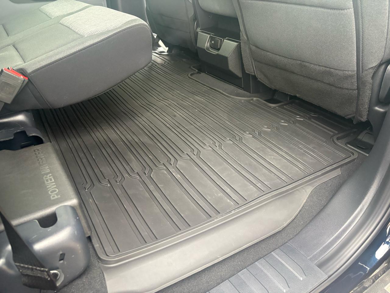 Ford Super Duty F-350 SRW XLT 4WD SuperCab 6.75' Box 2025