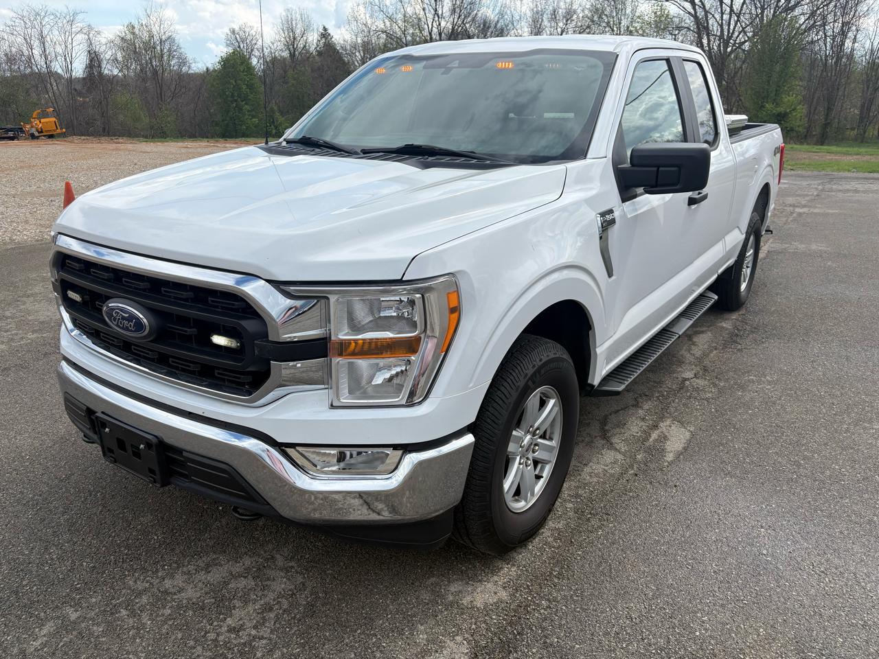Ford F-150 4WD SuperCab 133" XLT 2021