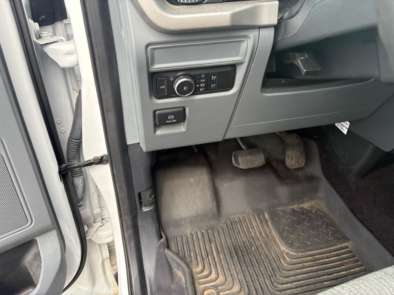 Ford F-150 4WD SuperCab 133" XLT 2021