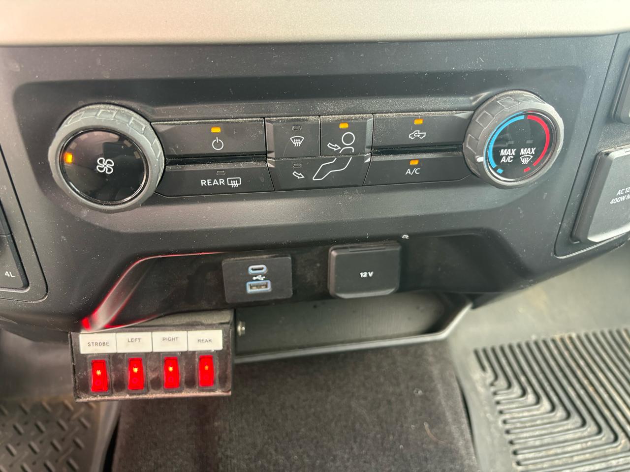 Ford F-150 4WD SuperCab 133" XLT 2021