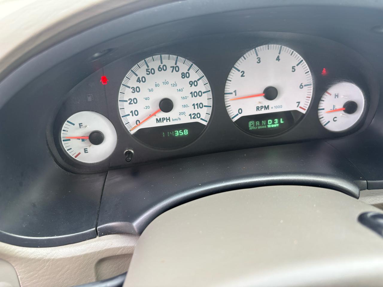 Dodge Caravan 4dr Grand SXT 2005