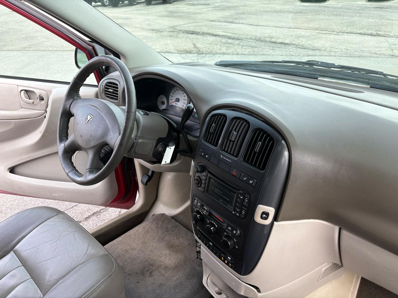 Dodge Caravan 4dr Grand SXT 2005