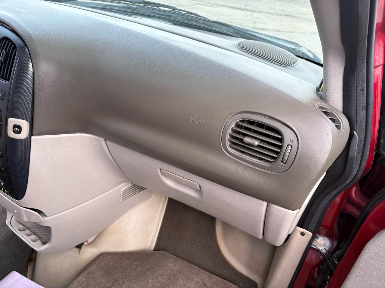 Dodge Caravan 4dr Grand SXT 2005