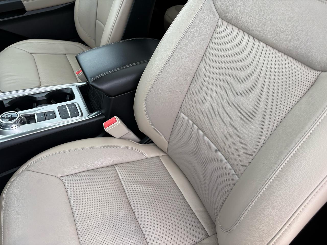 Ford Explorer Limited RWD 2020