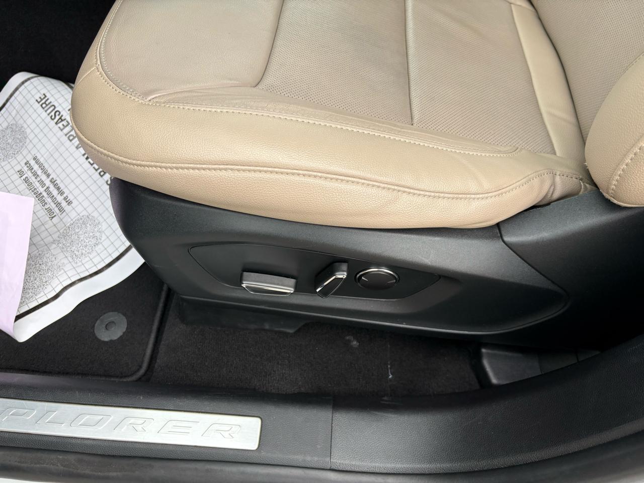 Ford Explorer Limited RWD 2020