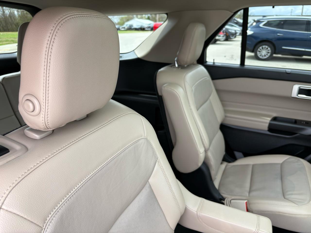 Ford Explorer Limited RWD 2020