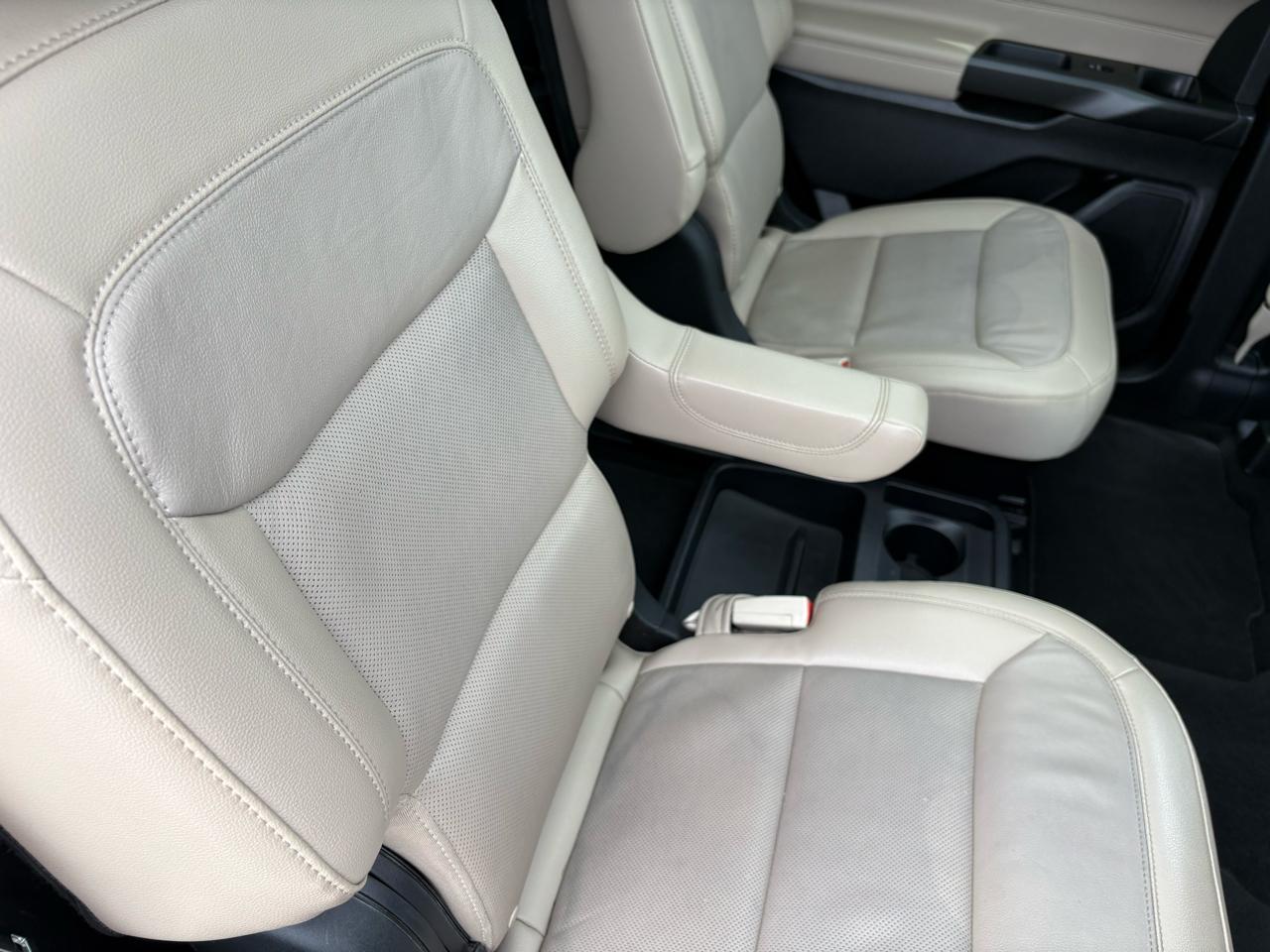 Ford Explorer Limited RWD 2020