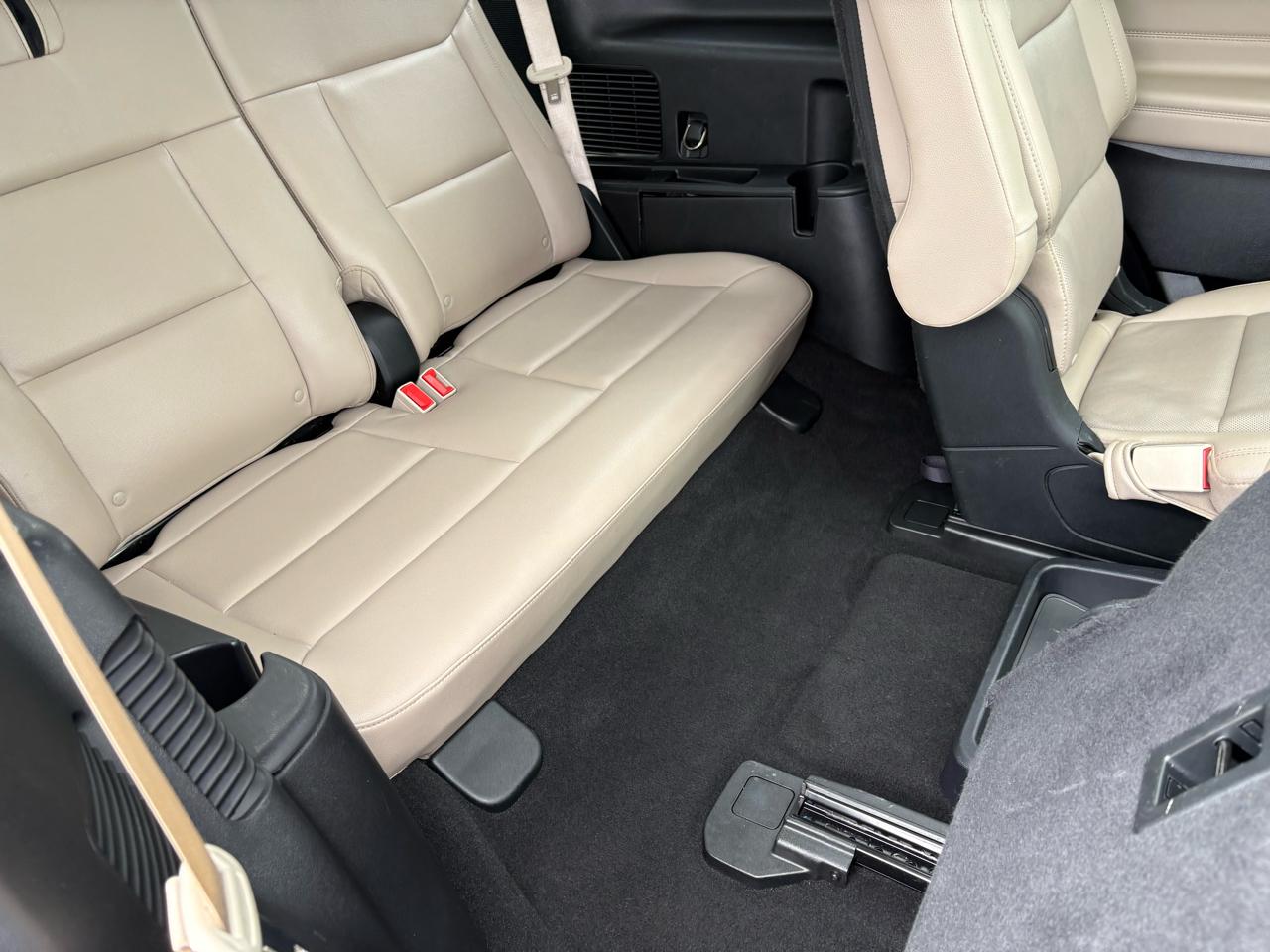 Ford Explorer Limited RWD 2020