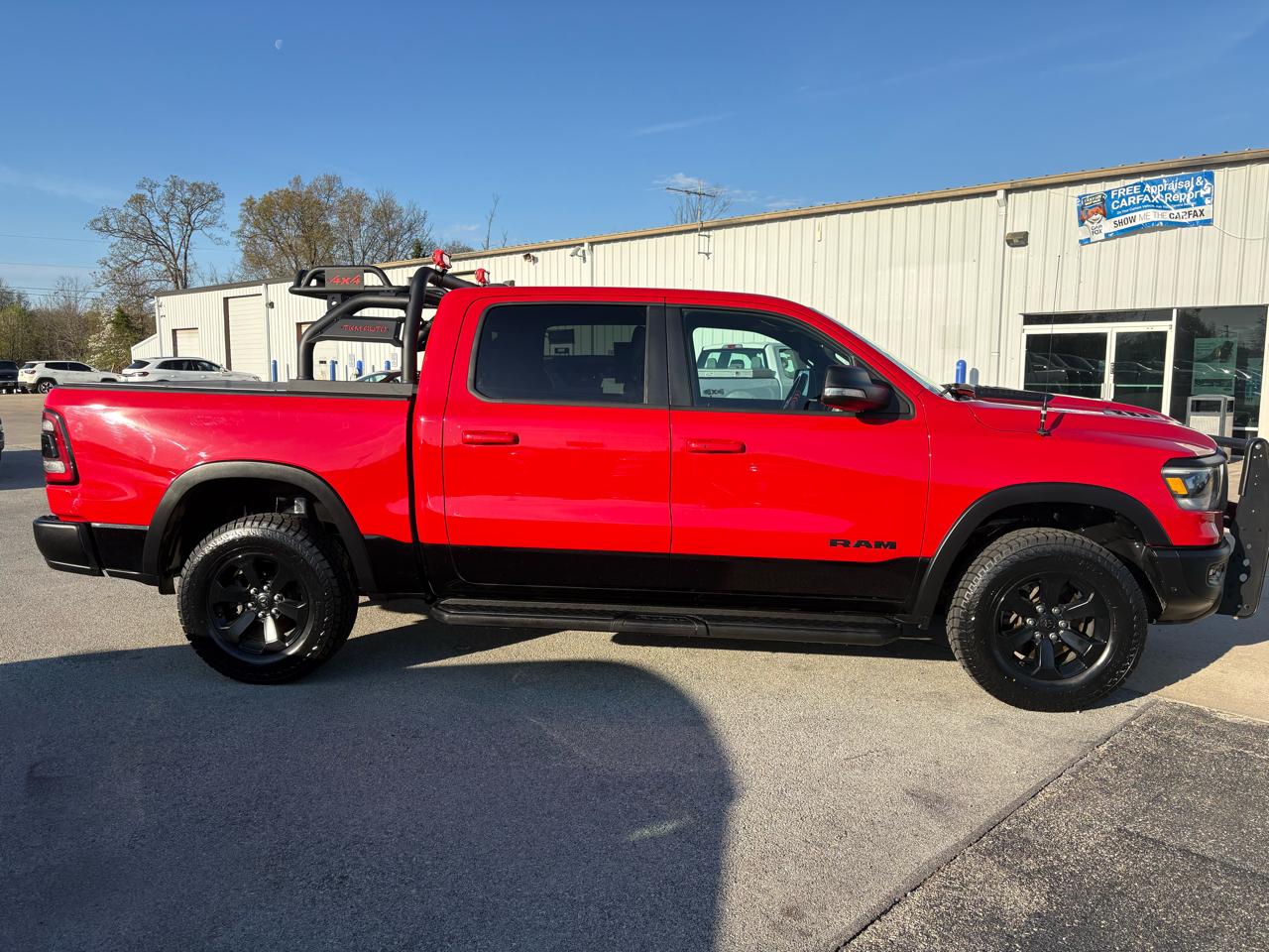 RAM 1500 4WD Crew Cab 140.5" Rebel 2022