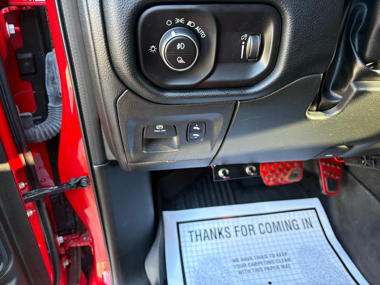 RAM 1500 4WD Crew Cab 140.5" Rebel 2022