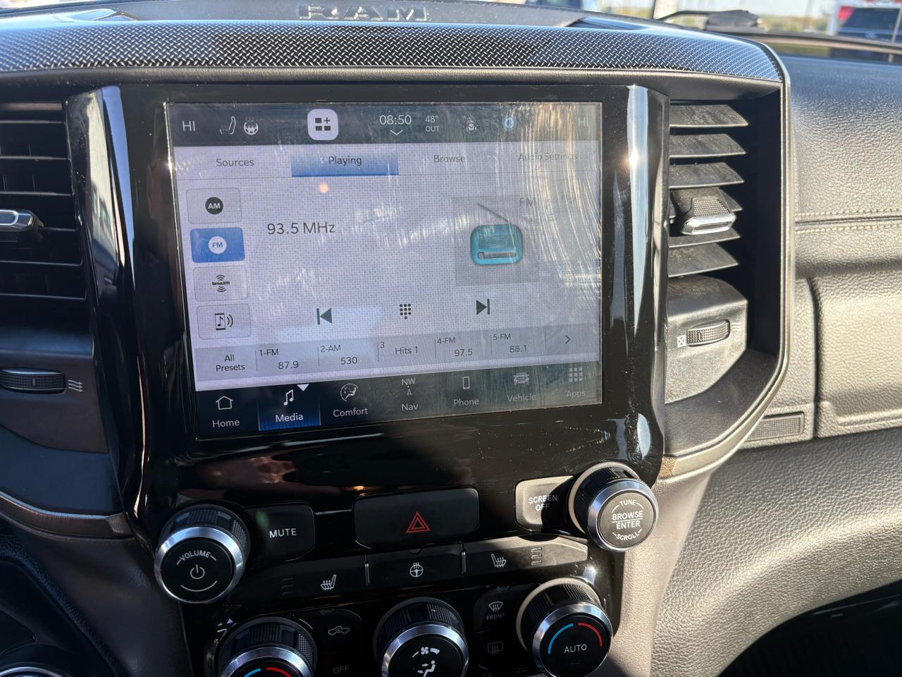 RAM 1500 4WD Crew Cab 140.5" Rebel 2022